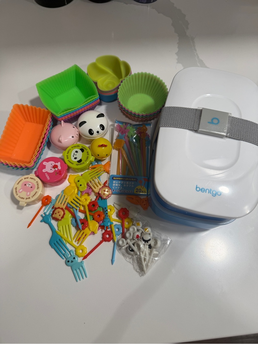 Bentgo Blue and White Bento Lunch Box with Colorful Silicone Cups & Picks